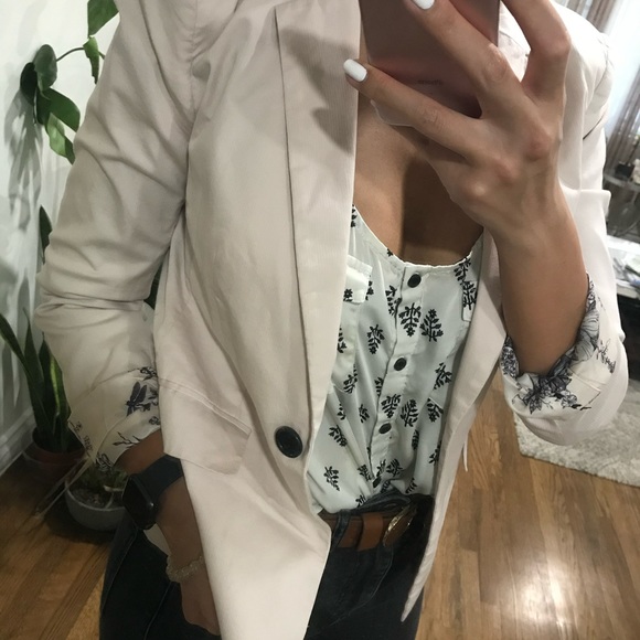 Blush H&M blazer - Picture 7 of 8